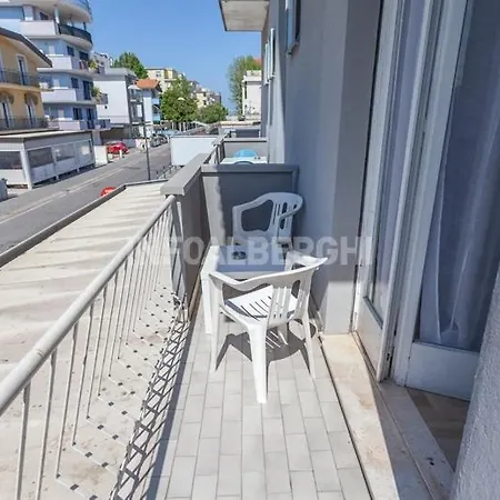 New Enea Hotel 2*