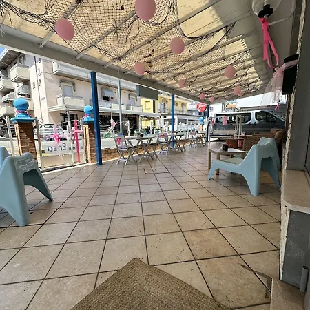 酒店 New Enea 里米尼