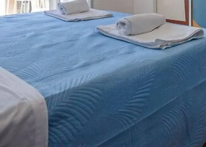 New Enea فندق 2*