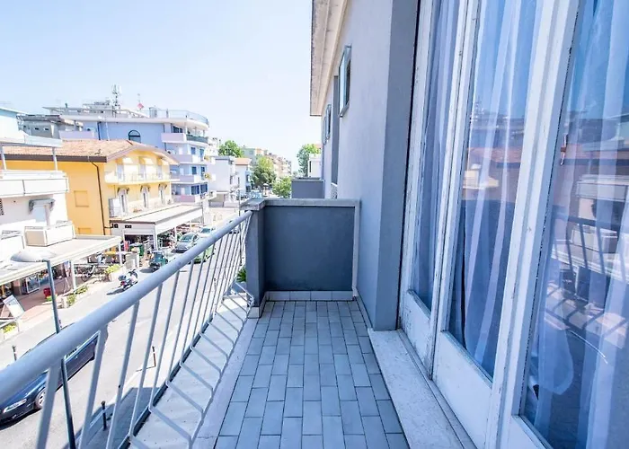 Hotel New Enea 2*