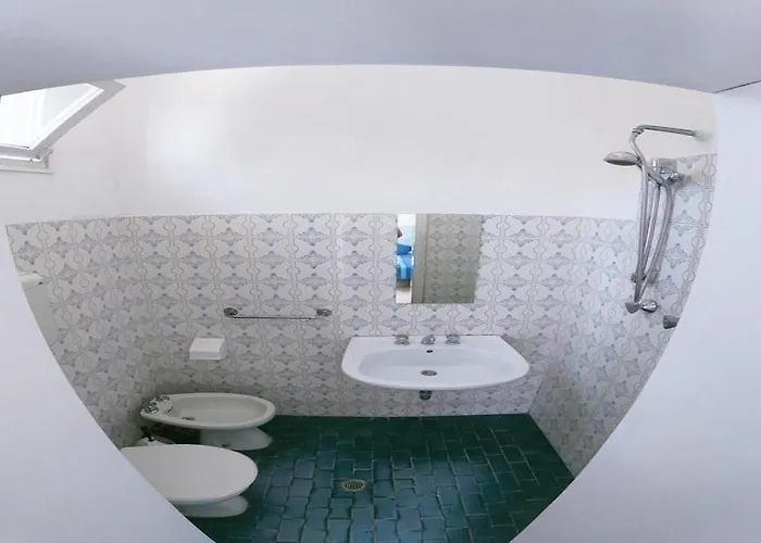 New Enea Hotel